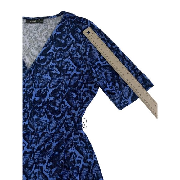 APT.9 Women's V-Neck Blue Animal Print Dress With Tie Waist Medium - Picture 7 of 12